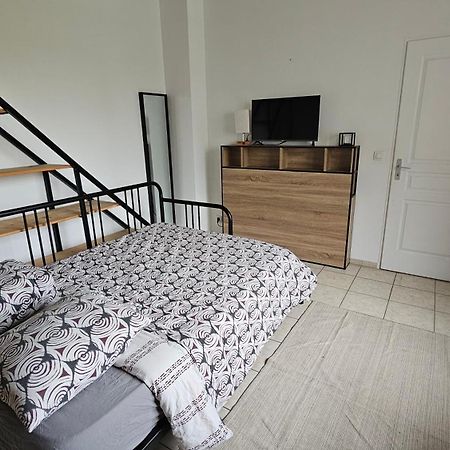 Bed To Rent - Maison Calme Avec Jacuzzi Sous Supplement Бордо Екстер'єр фото