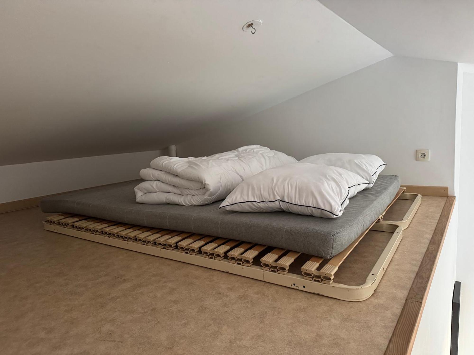 Bed To Rent - Maison Calme Avec Jacuzzi Sous Supplement Бордо Екстер'єр фото